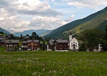 Ferienwohnung Reckingen-Gluringen: Aktivurlaub im alpinen Hochtal - HomeToGo