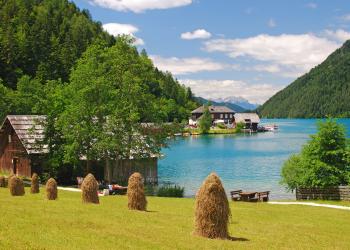 Entdecke die Seen in Kärnten von deiner Ferienwohnung aus - HomeToGo