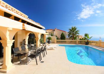 Holiday Apartments & Home Rentals in Spain