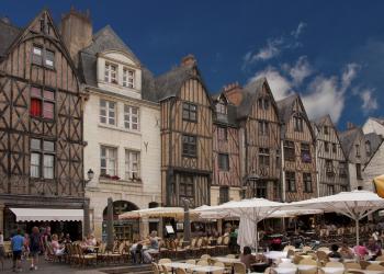 Holiday lettings & accommodation in Tours