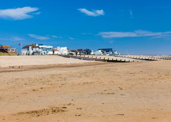Accommodation in Camber Sands‎ - HomeToGo