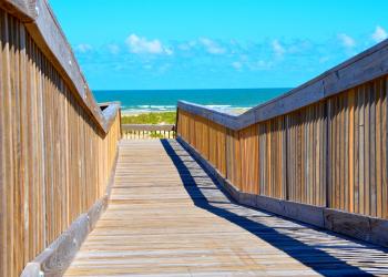 Find freedom on the beaches near Freeport vacation rentals - HomeToGo