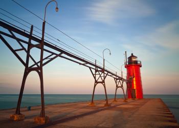Condos in South Haven - HomeToGo