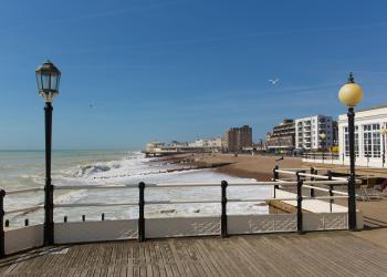 Find your ideal holiday cottage in beautiful Littlehampton - HomeToGo