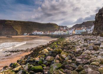 Holiday Cottages in Staithes - HomeToGo