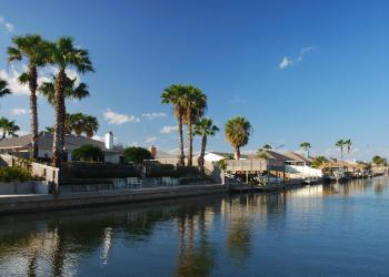 Enjoy the seaside community of Port Isabel with a vacation home - HomeToGo