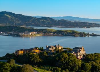 Film and nature fans alike delight in Mill Valley vacation homes - HomeToGo