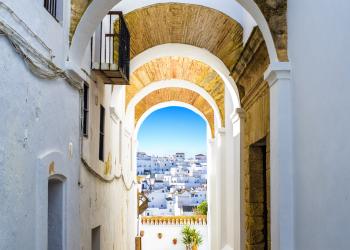 Alojamientos y casas rurales en Benamahoma - HomeToGo