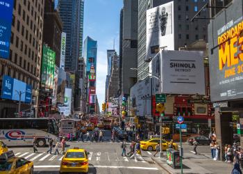 Experience the best of New York with a vacation rental in Times Square - HomeToGo