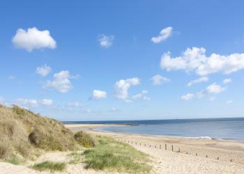 Holiday Lettings in Hemsby- a stunning seaside village in Norfolk - HomeToGo