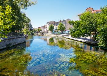 Een vakantiehuis bij L' Isle sur la Sorgue - HomeToGo