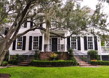 Spend some time in a holiday home on South Carolina's Fripp Island - HomeToGo