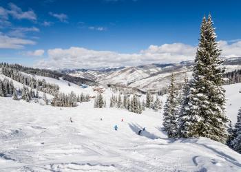 Let a vacation home in premier mountain resort Vail lift your spirits - HomeToGo