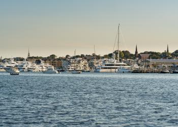 Discover Newport from your Little Compton vacation rental - HomeToGo