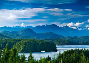 Relax at Port Renfrew Vacation Homes: Vancouver Island's Best - HomeToGo