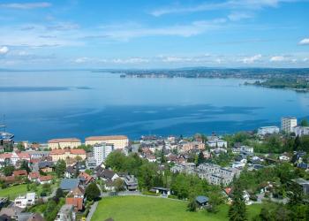 Ferienwohnungen und Ferienhäuser am Bodensee in Österreich - HomeToGo
