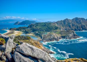 Organiza tu viaje y encuentra alojamiento cerca de las Islas Cíes - HomeToGo