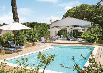 Location de Maisons avec Piscine à La Rochelle - HomeToGo