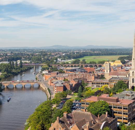 Find & holiday cottages in Malvern from £53!