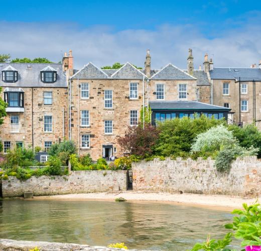 Find & holiday cottages in Anstruther from £51!