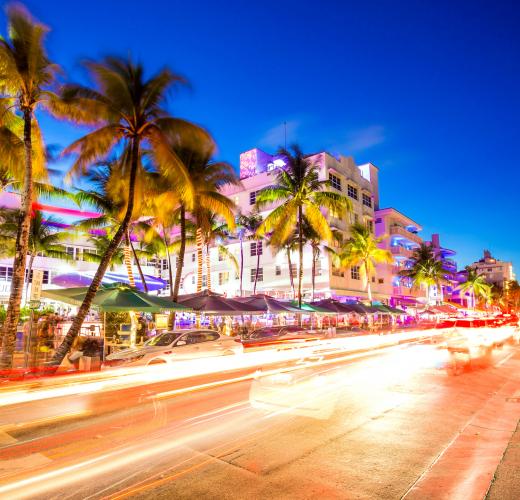 South Beach Vacation Rentals from $86 | HomeToGo