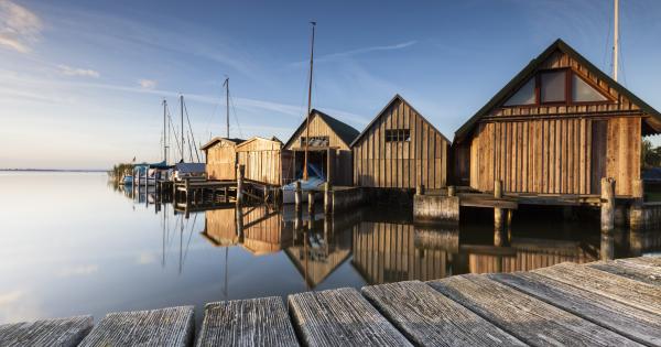 Ferienwohnungen Ferienhauser Fur Urlaub Im Amt Darss Fischland Ab 43