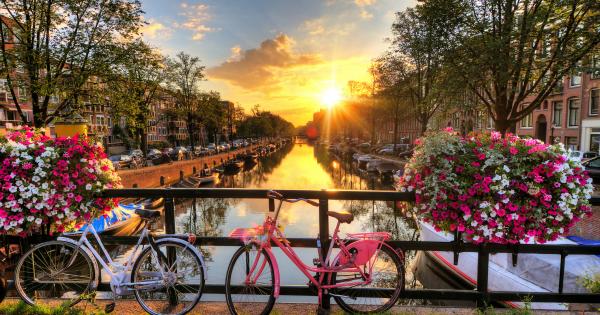 Amsterdam Städtereisen - HomeToGo