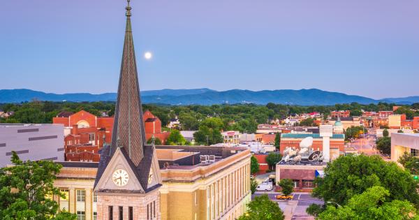 Your vacation home in Roanoke at the foot of the Blue Ridge Mountains - HomeToGo