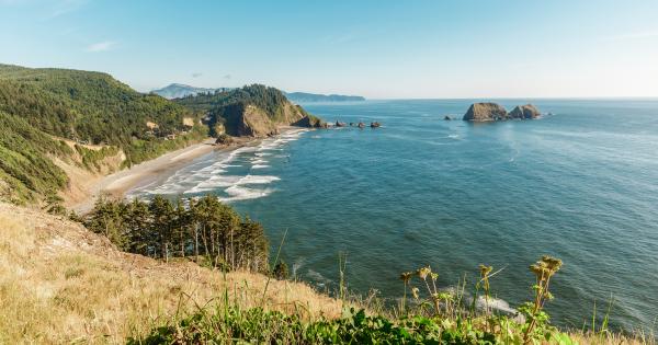 Enjoy Oregon's stunning coast with a Rockaway Beach vacation home - HomeToGo