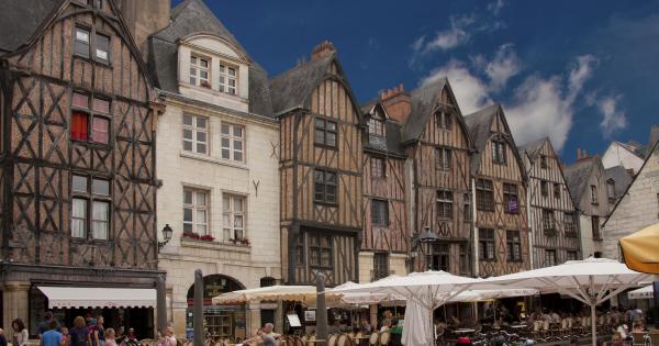 Holiday lettings & accommodation in Tours
