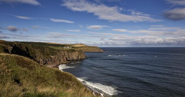 Seek out your perfect holiday cottage in the quaint town of Eyemouth - HomeToGo