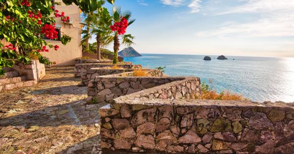 Spoil yourself and stay at a luxurious vacation rental in Mazatlan - HomeToGo