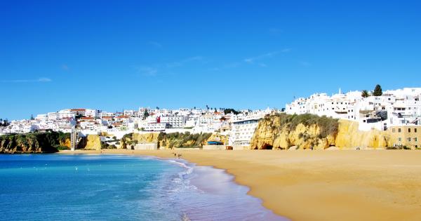 Relaks na najpiękniejszych plażach Portugalii - noclegi w Albufeira - HomeToGo