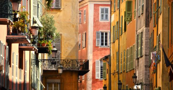Une location de vacances dans le Vieux-Nice : un charme authentique - HomeToGo