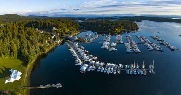 Vacation homes in Roche Harbor for a relaxing coastal holiday - HomeToGo