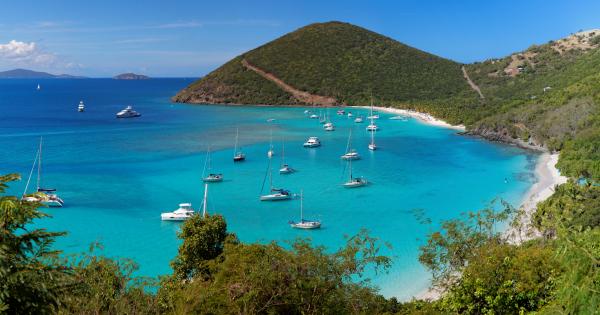 Find vacation homes on the idyllic Caribbean island of Tortola, BVI - HomeToGo