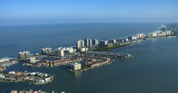 Embrace Florida's coastal life at a Palm Harbor vacation rental - HomeToGo