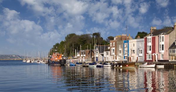 Weymouth Apartments - HomeToGo