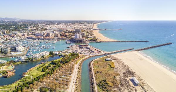 Bask in the sun with a Vilamoura Marina holiday lettings - HomeToGo
