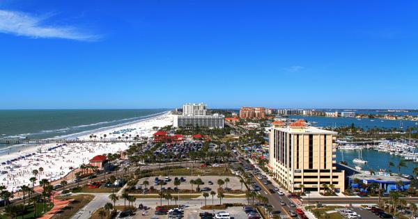 Condos in Clearwater Beach - HomeToGo