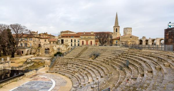 Locations de vacances et chambres d'hôtes à Arles