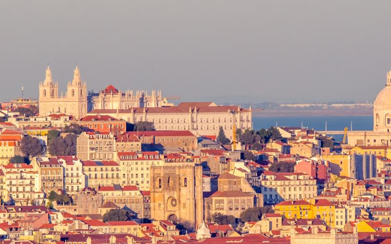 Lisbon Vacation Rentals from 24 HomeToGo