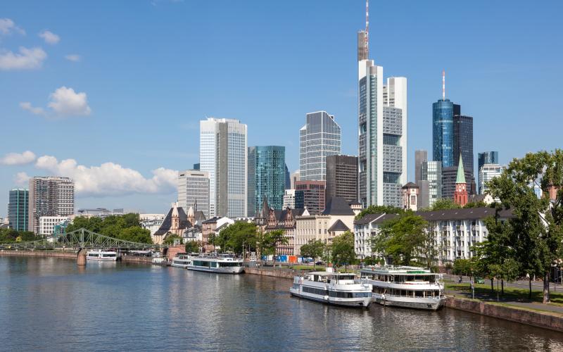 Hausboot Frankfurt am Main (Inspiration für den Urlaub