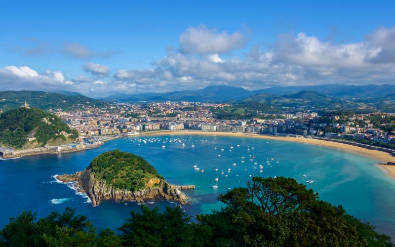 Holiday homes and villas in the Basque Country | Casamundo