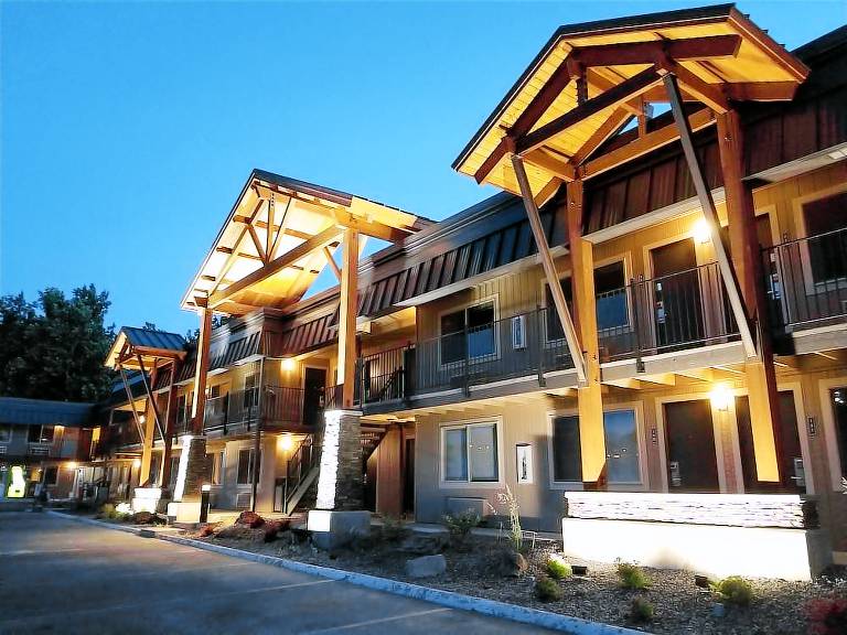 Yakima Vacation Rentals from 12 HomeToGo