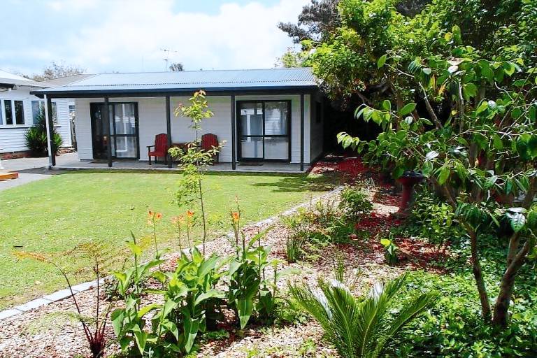 Holiday Houses & in Gisborne from 80 HomeToGo