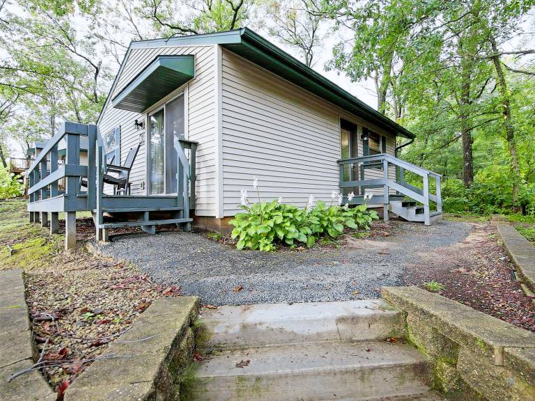 Wisconsin Dells Cabins & House Rentals from 57 HomeToGo