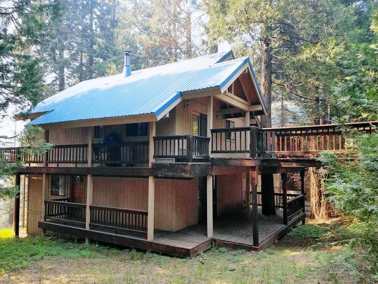 Shaver Lake Cabins & Vacation Rentals from 59 HomeToGo