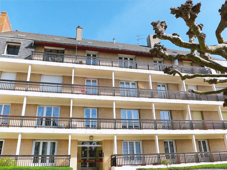 Holiday & Lettings in StMalo from £47 HomeToGo