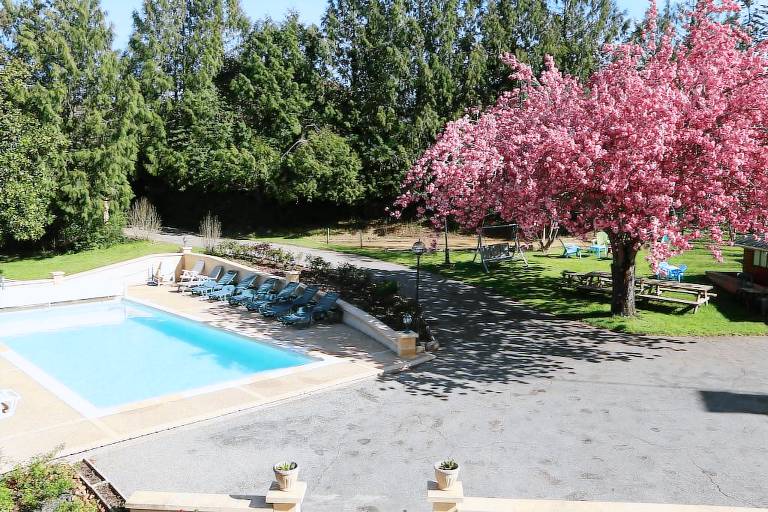 Une location de vacances au cœur du terroir à Allas-les-Mines - HomeToGo